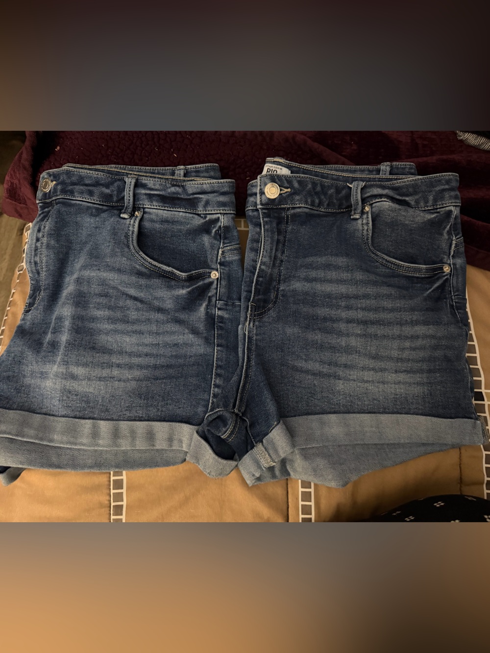 Set of 2 Jean shorts - Refuge mid rise push up - women’s size 13